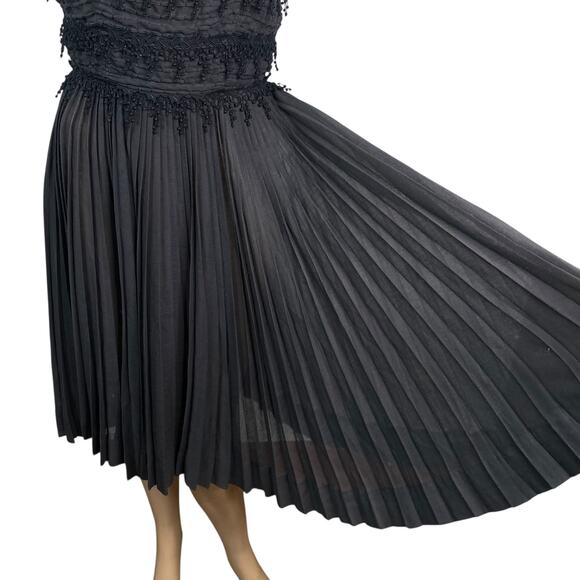 Vtg 1950s Carlye Black Pintuck Lace Pleated Fit & Flare Dress SZ XS - Picture 5 of 9
